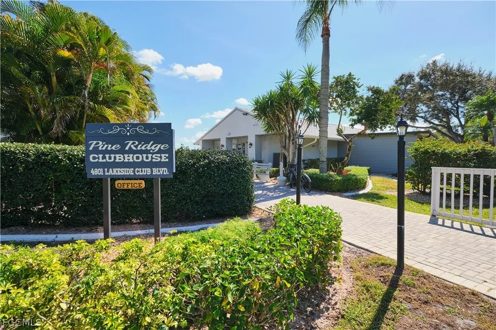 9650 Green Cypress Lane Fort Myers FL 33905
