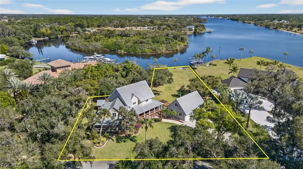 18110 N Olga Drive Alva FL 33920