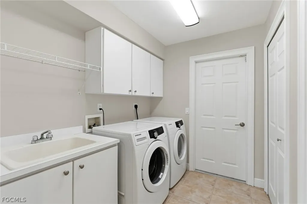 2822 SW 40th Street Cape Coral FL 33914