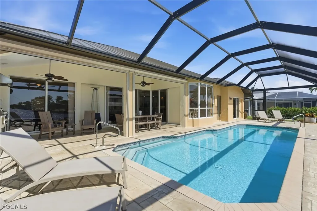 2822 SW 40th Street Cape Coral FL 33914