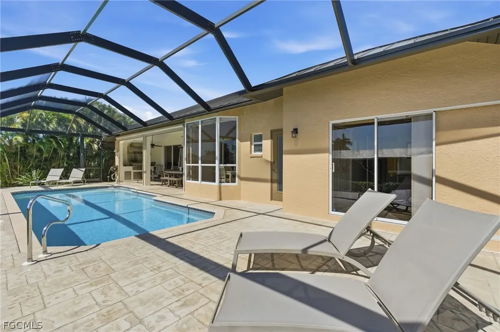 2822 SW 40th Street Cape Coral FL 33914