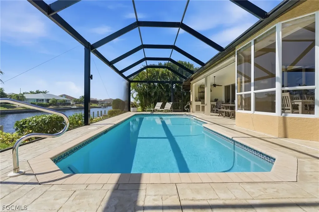 2822 SW 40th Street Cape Coral FL 33914