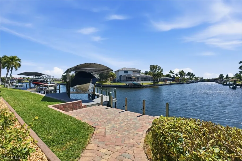 2822 SW 40th Street Cape Coral FL 33914