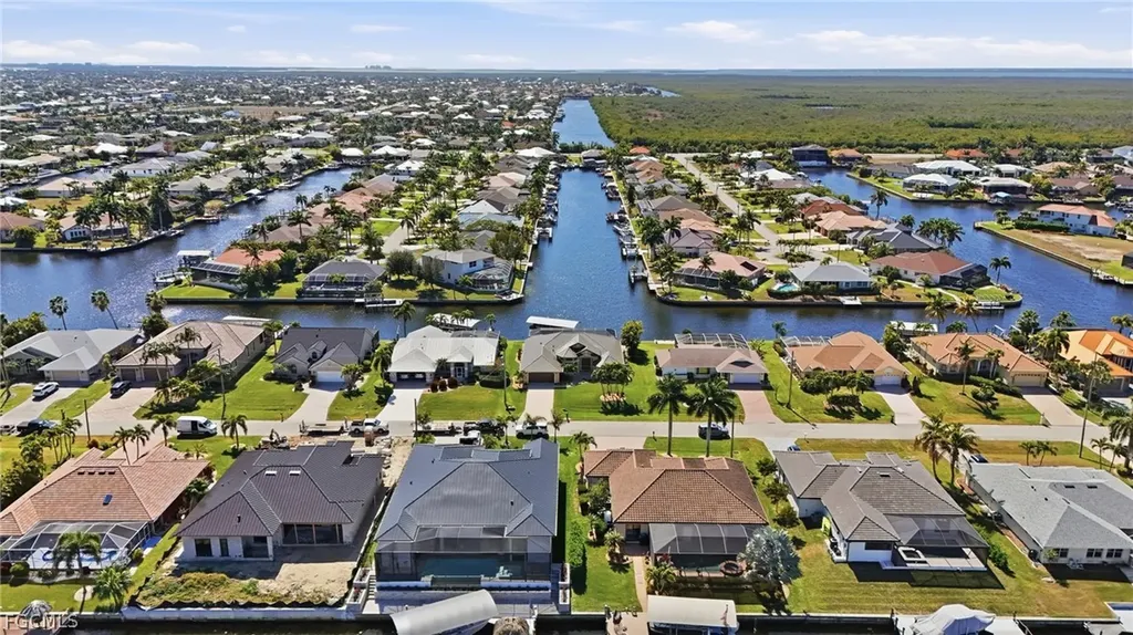 2822 SW 40th Street Cape Coral FL 33914