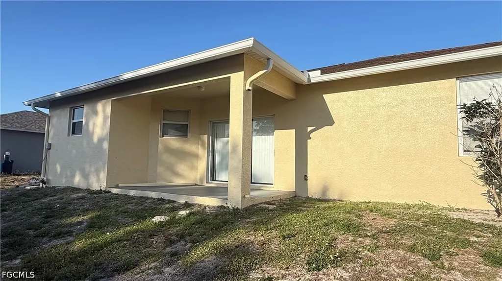 2902 Colin Avenue S Lehigh Acres FL 33976