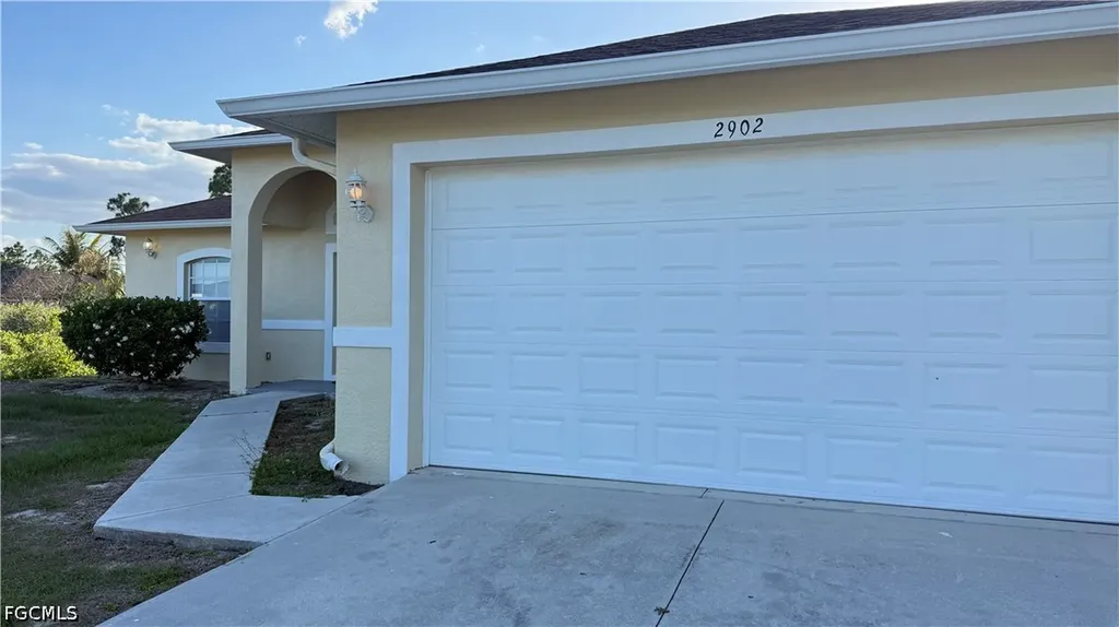 2902 Colin Avenue S Lehigh Acres FL 33976