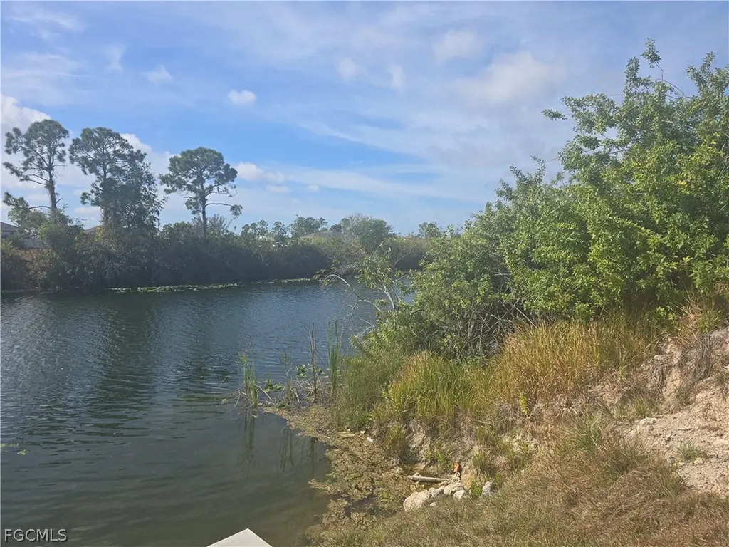 1810 NW 27th Street Cape Coral FL 33993