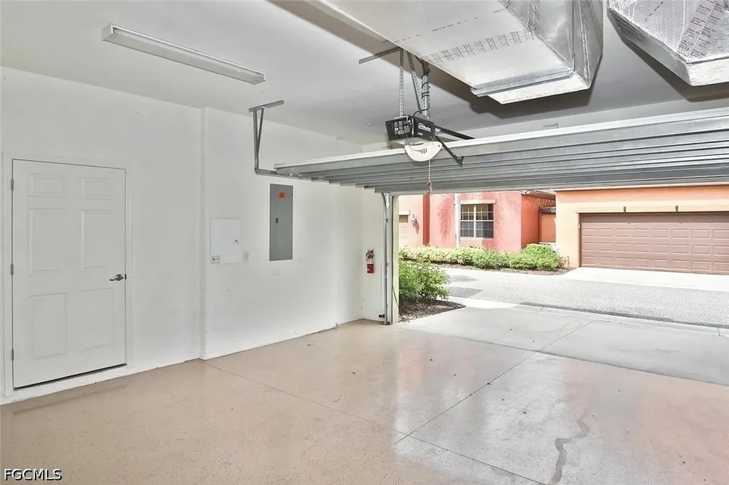 8856 Oliveria Street Fort Myers FL 33912