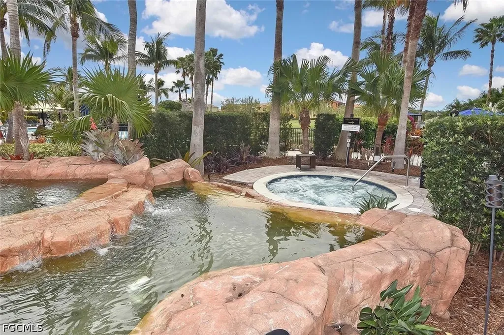 8856 Oliveria Street Fort Myers FL 33912