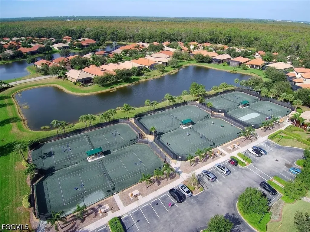 8856 Oliveria Street Fort Myers FL 33912