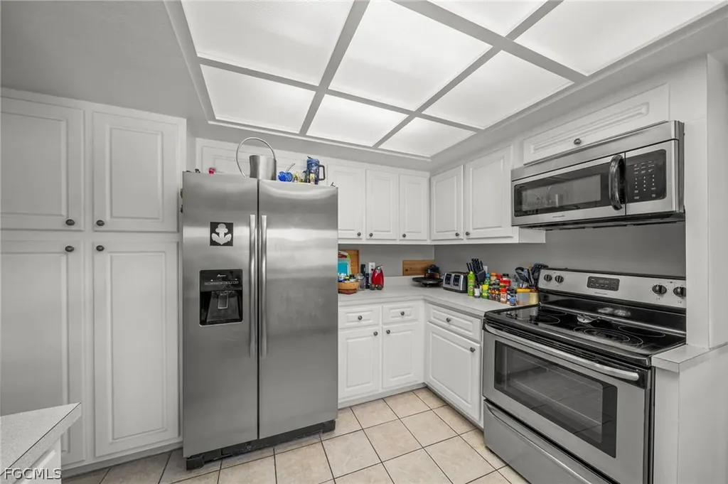 2172 Lochmoor Circle North Fort Myers FL 33903