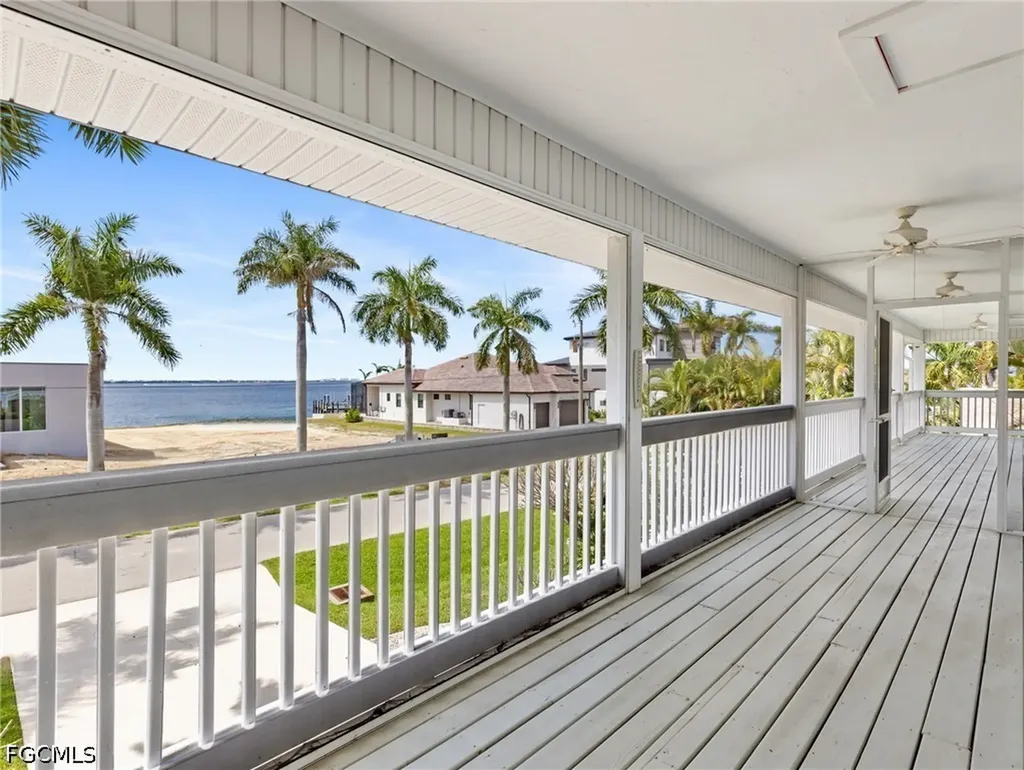 647 Coral Drive Cape Coral FL 33904