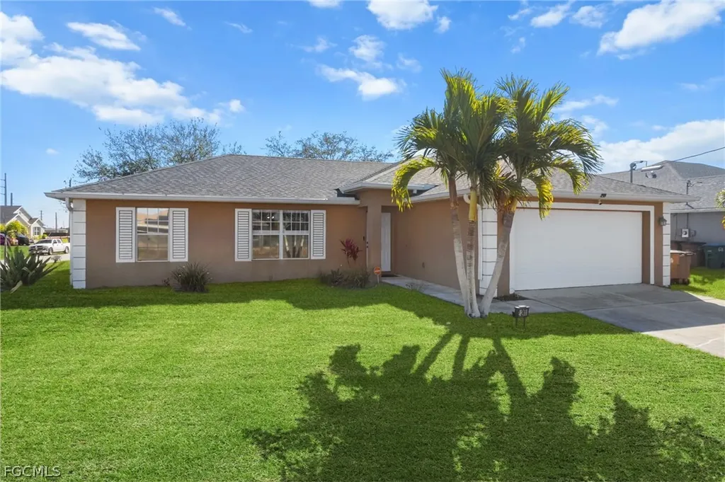 2241 NW 2nd Avenue Cape Coral FL 33993