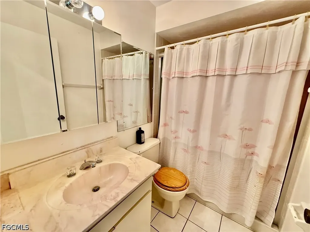 4 Desert Ash Court Lehigh Acres FL 33936