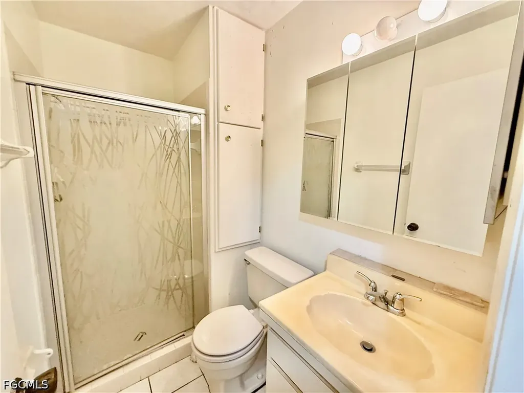4 Desert Ash Court Lehigh Acres FL 33936