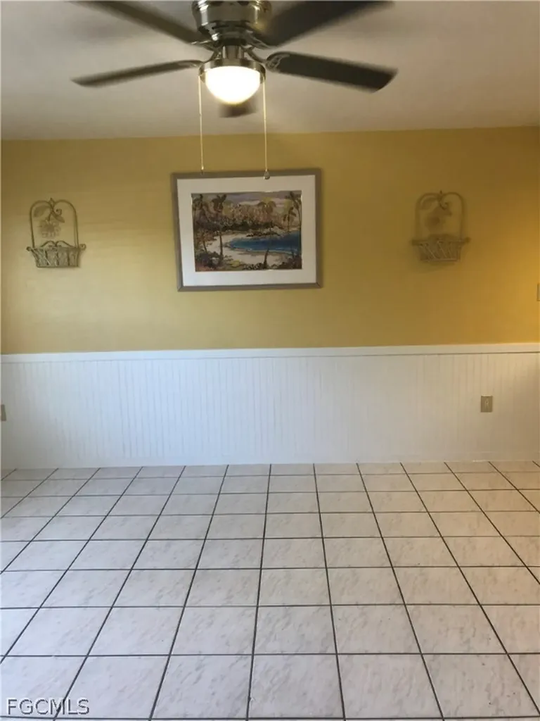 1031 SE 9th Street Cape Coral FL 33990