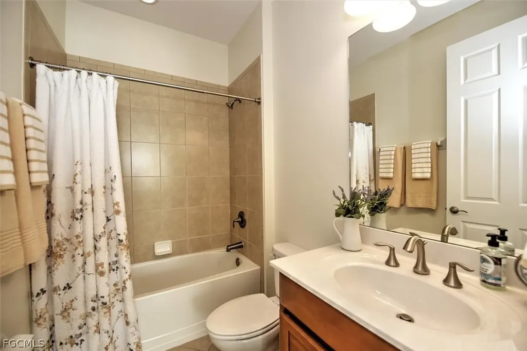 3517 Crosswater Drive North Fort Myers FL 33917