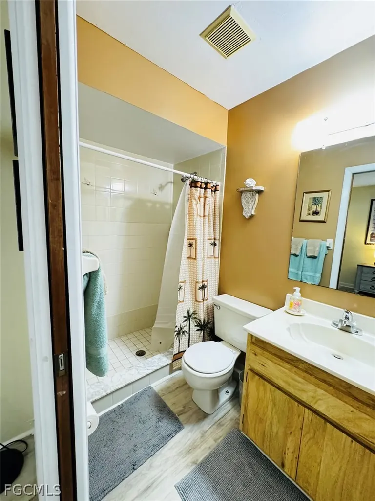 4903 Vincennes Street Cape Coral FL 33904