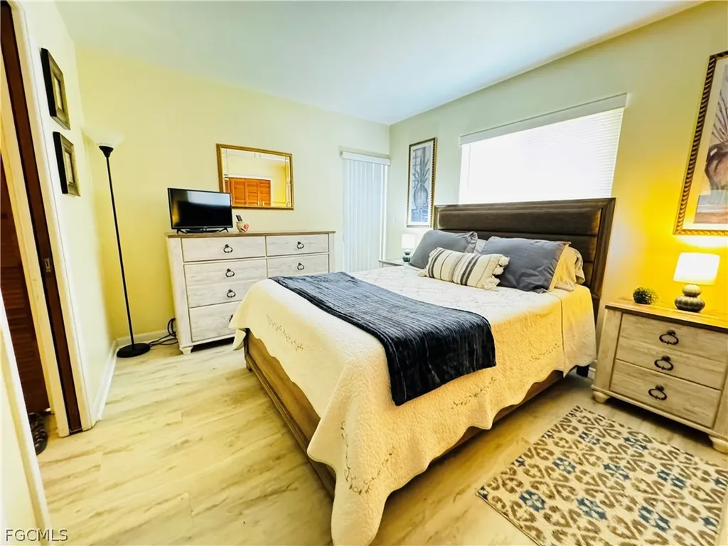 4903 Vincennes Street Cape Coral FL 33904