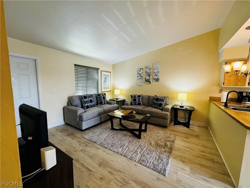 4903 Vincennes Street Cape Coral FL 33904