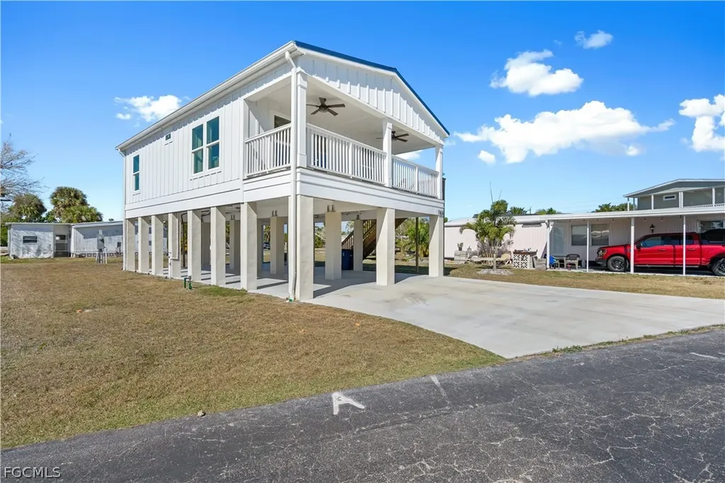 13650 Knot Drive Fort Myers FL 33908
