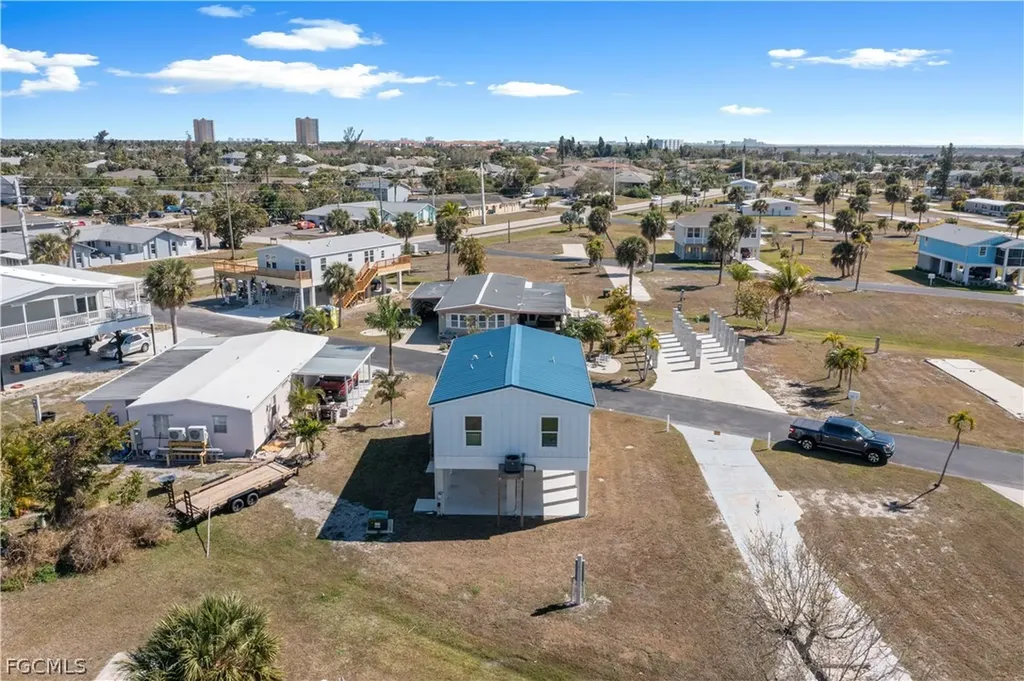 13650 Knot Drive Fort Myers FL 33908