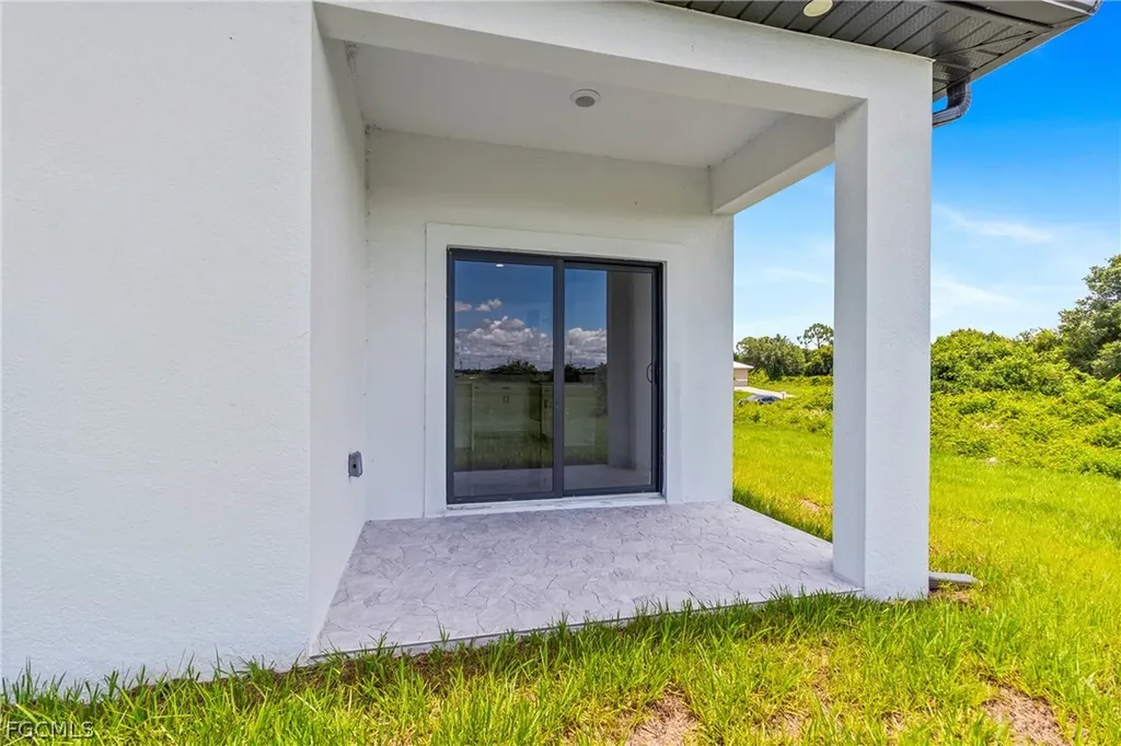 7071 Tide Circle Labelle FL 33935