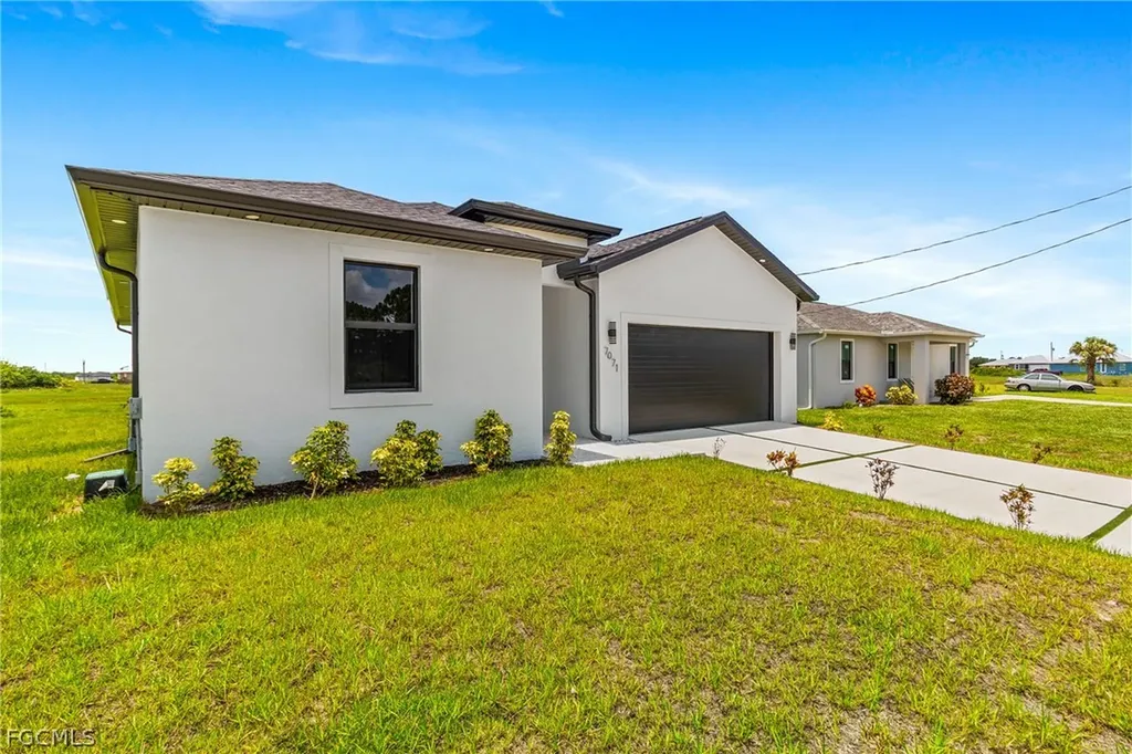 7071 Tide Circle Labelle FL 33935