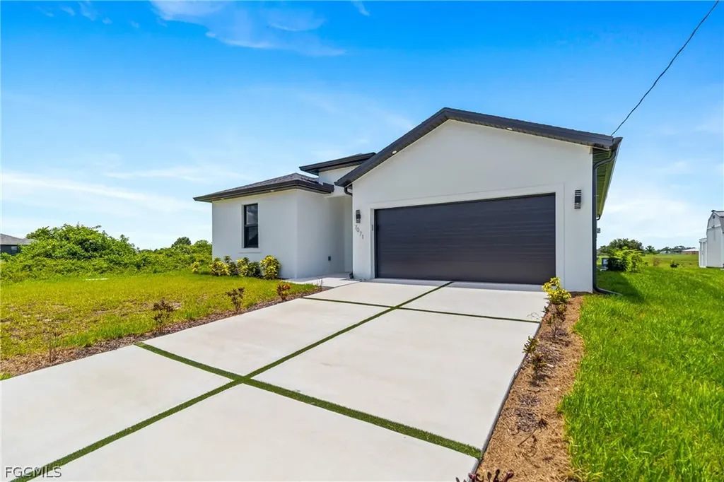 7071 Tide Circle Labelle FL 33935