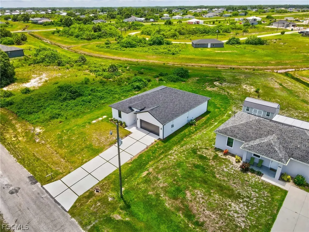 7071 Tide Circle Labelle FL 33935