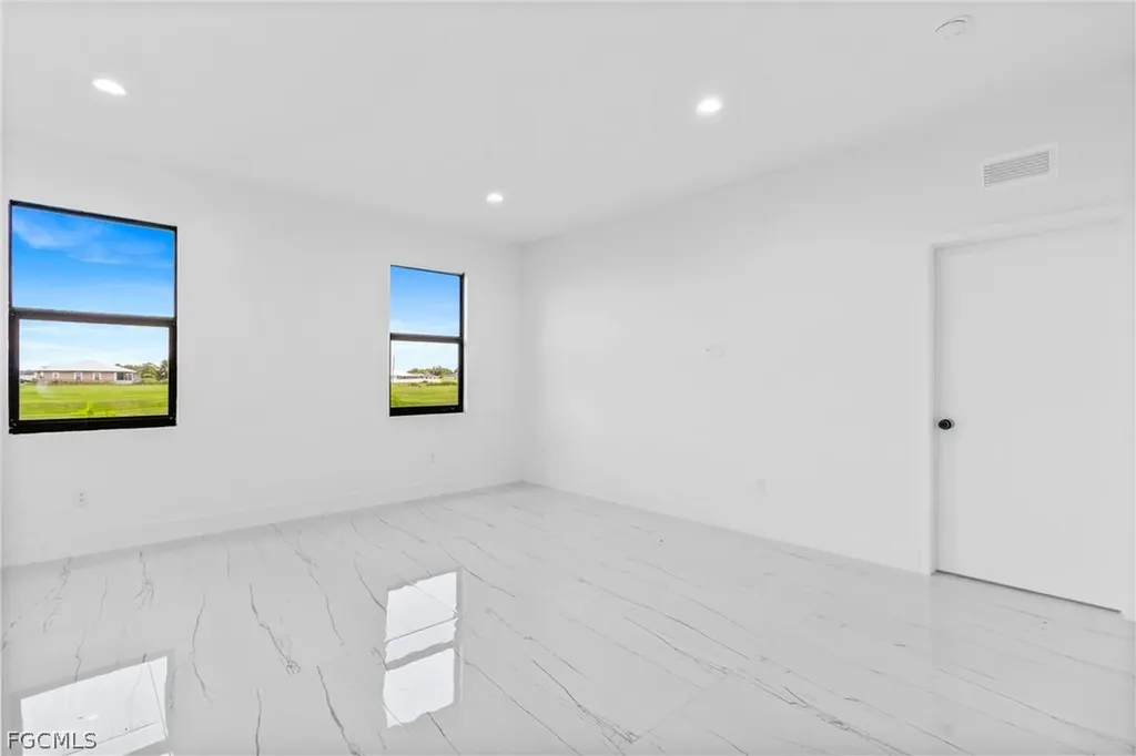7071 Tide Circle Labelle FL 33935