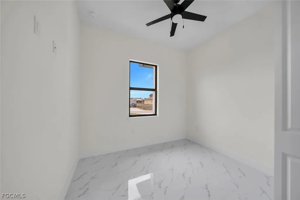 4003 10th Street SW Lehigh Acres FL 33976