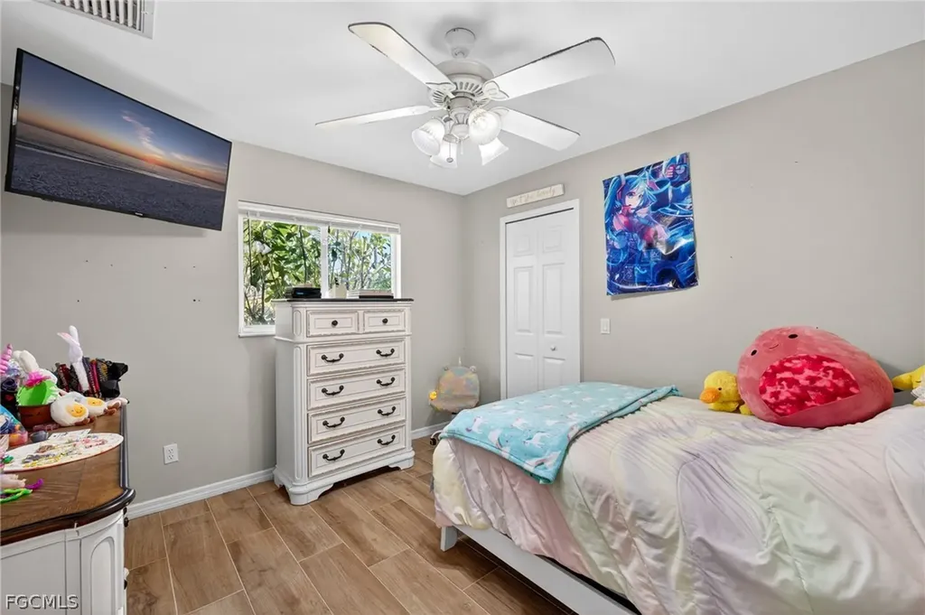 5617 SW 5th Avenue Cape Coral FL 33914