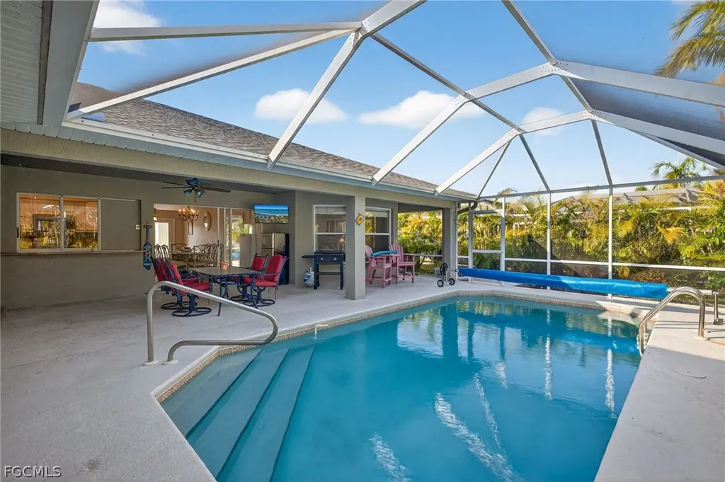 5617 SW 5th Avenue Cape Coral FL 33914