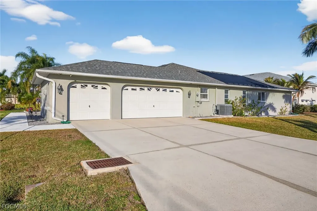 5617 SW 5th Avenue Cape Coral FL 33914