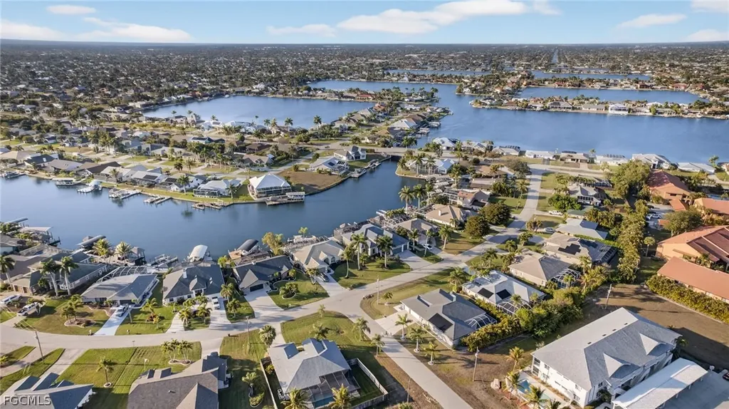 5617 SW 5th Avenue Cape Coral FL 33914