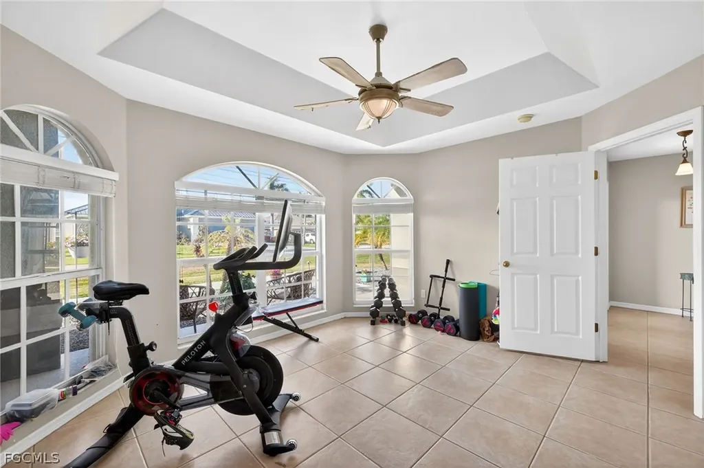 5617 SW 5th Avenue Cape Coral FL 33914