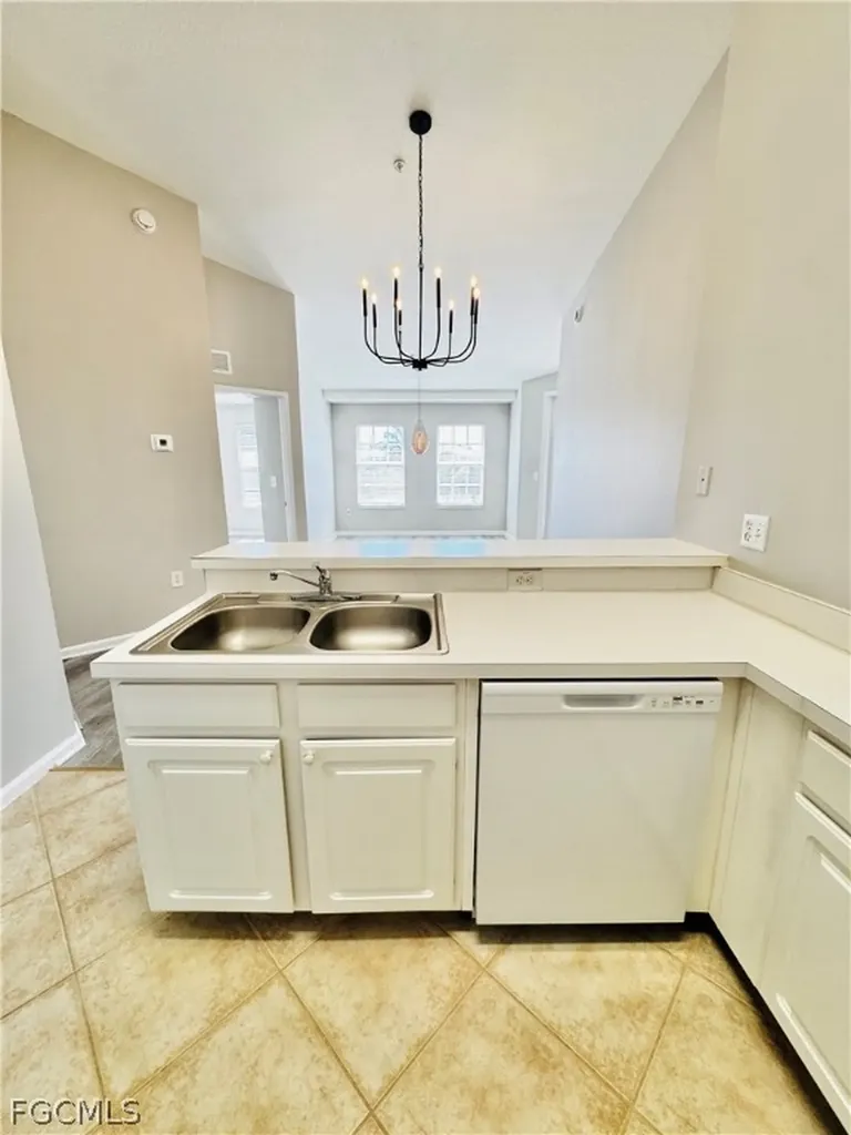 4109 Residence Drive Fort Myers FL 33901