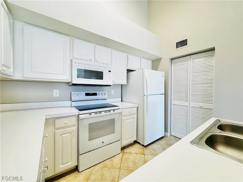 4109 Residence Drive Fort Myers FL 33901