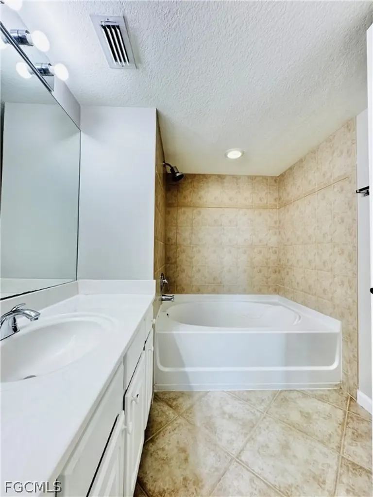 4109 Residence Drive Fort Myers FL 33901
