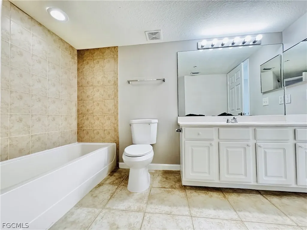 4109 Residence Drive Fort Myers FL 33901
