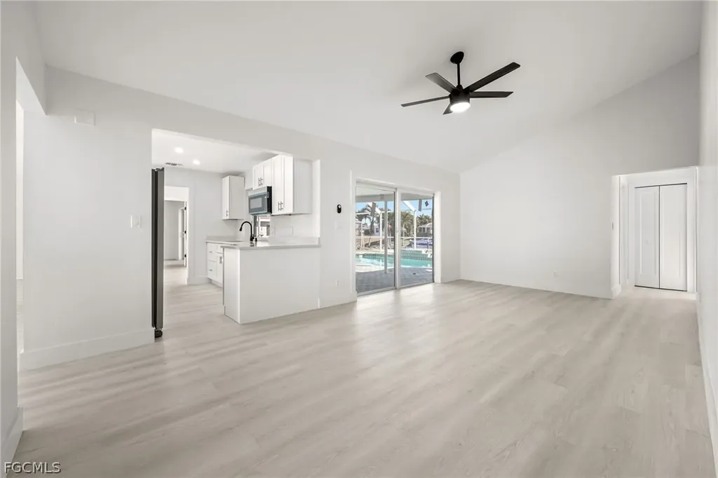 1124 SE 31st Street Cape Coral FL 33904