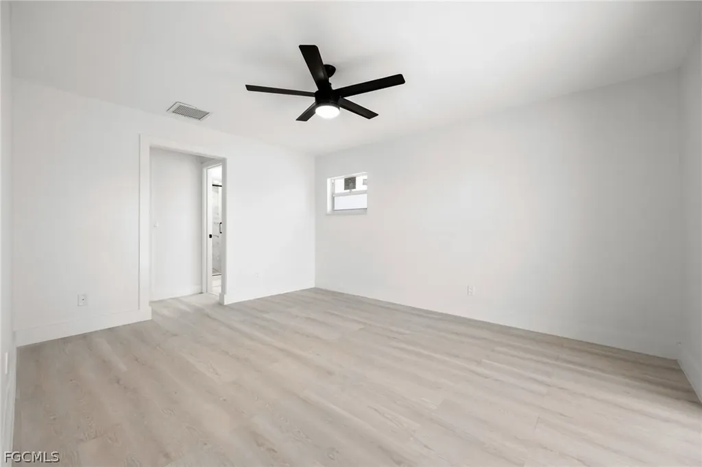 1124 SE 31st Street Cape Coral FL 33904