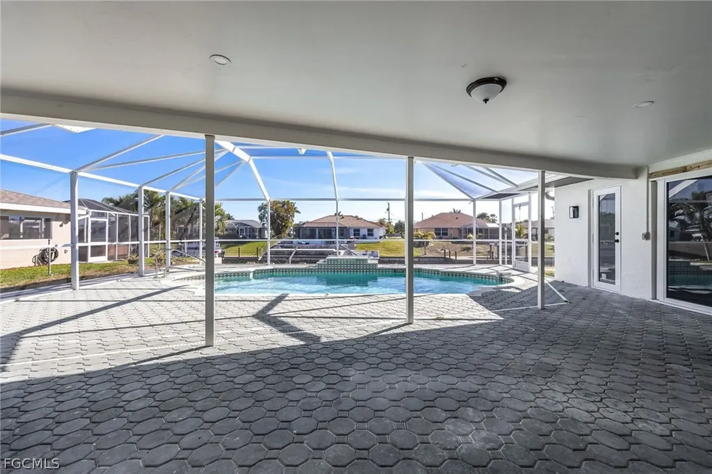 1124 SE 31st Street Cape Coral FL 33904