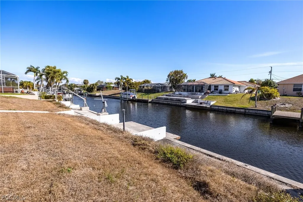 1124 SE 31st Street Cape Coral FL 33904