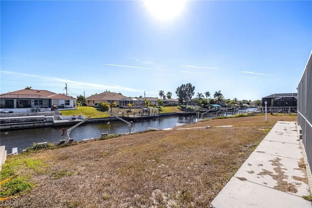 1124 SE 31st Street Cape Coral FL 33904