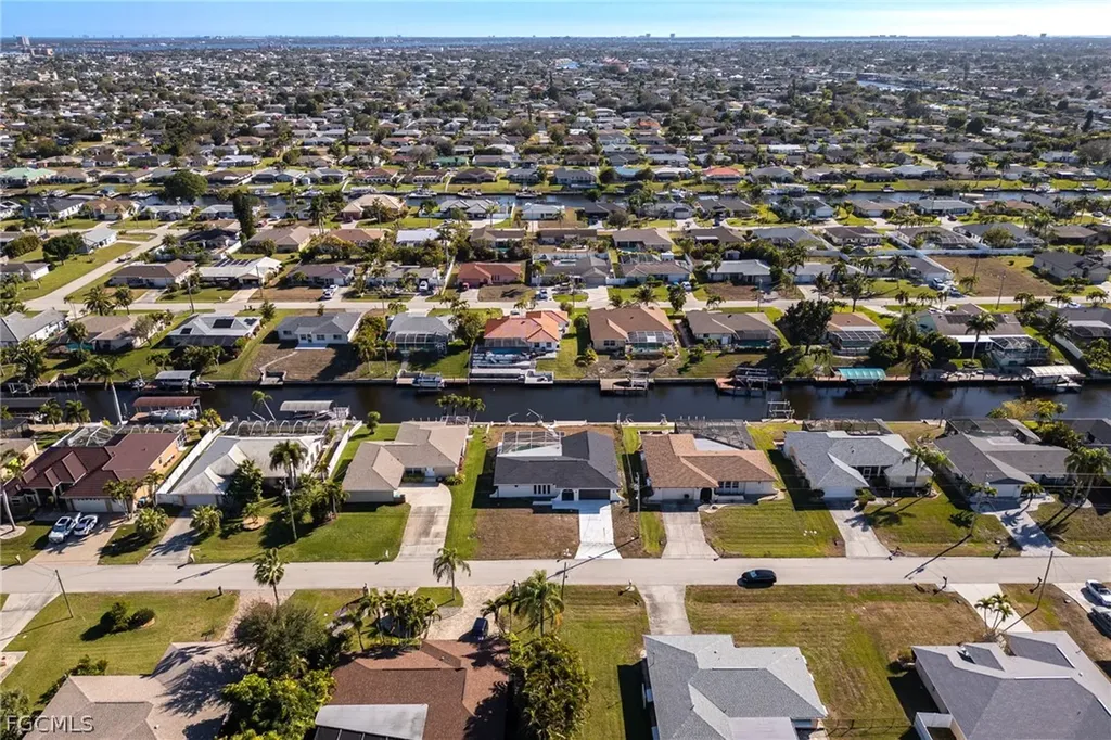 1124 SE 31st Street Cape Coral FL 33904