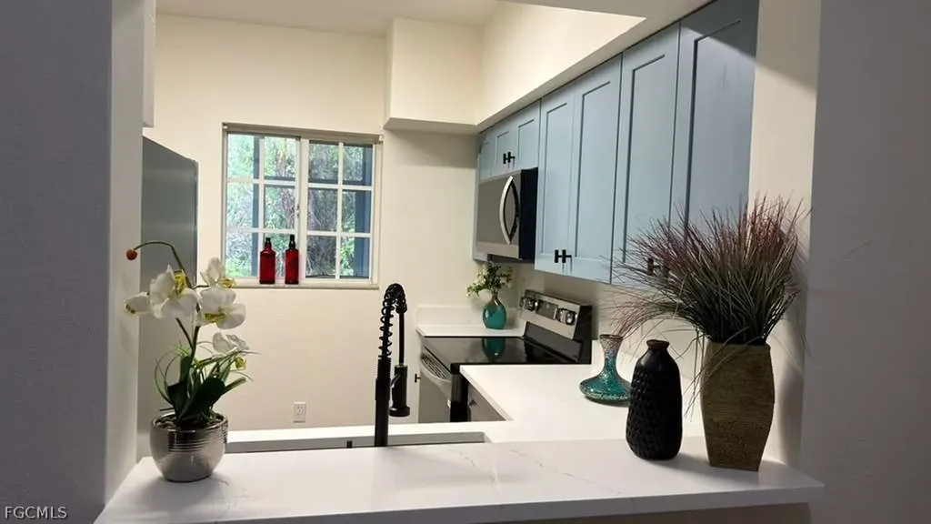 8423 Bernwood Cove Loop Fort Myers FL 33966