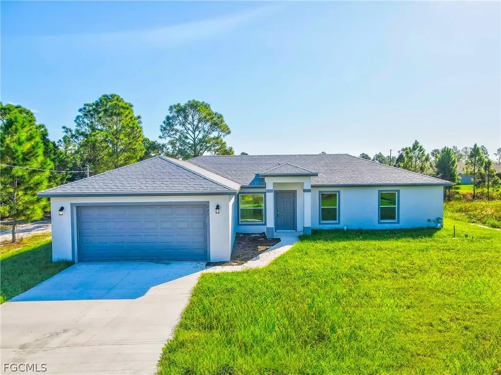 1246 Ecclesia Street E Lehigh Acres FL 33974