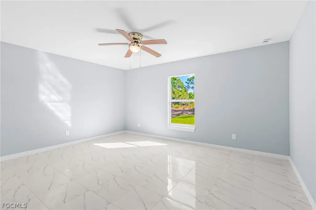 1246 Ecclesia Street E Lehigh Acres FL 33974
